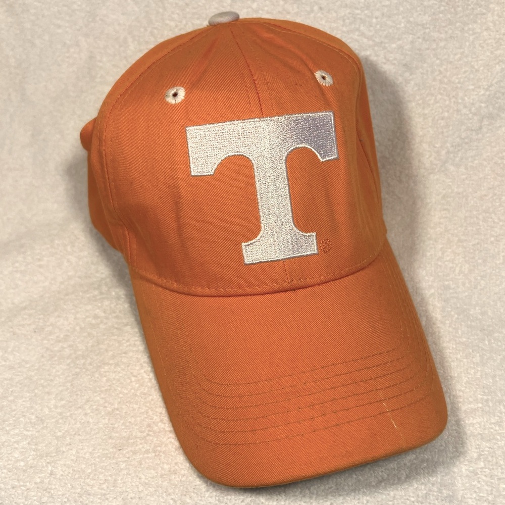 NCAA - University of Tennessee Vols - Captivating